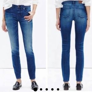 Madewell Skinny Skinny Jeans size 27 in black, 5 pockets RN #77388 rise 8.25”.